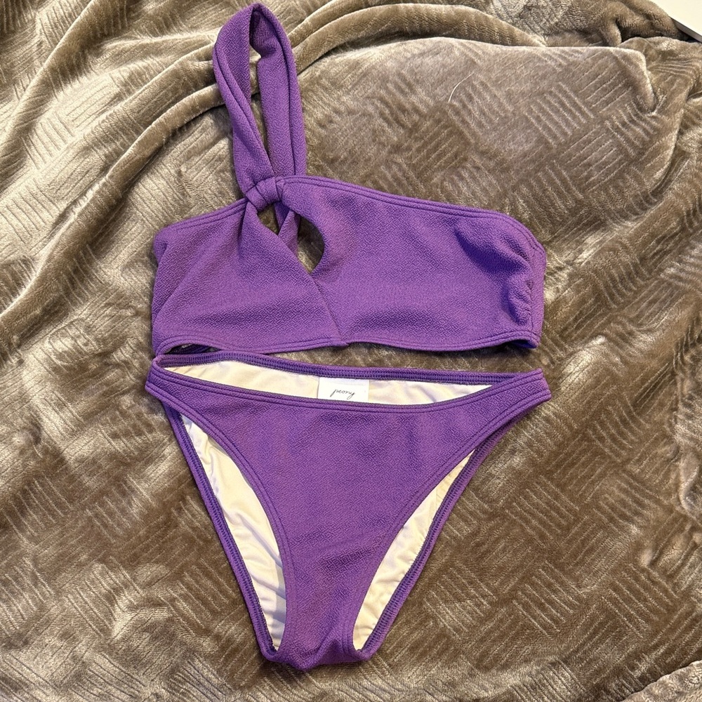 Peony One-Shoulder Bikini Set